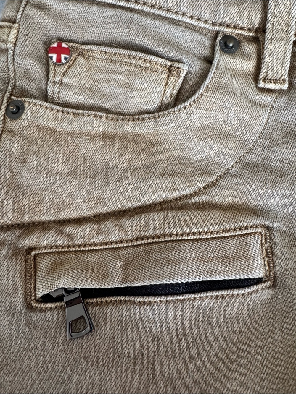 Hudson Colby Ankle Moto Cargo Jeans - Toasted Khaki Camel Size 25 - Picture 7 of 9